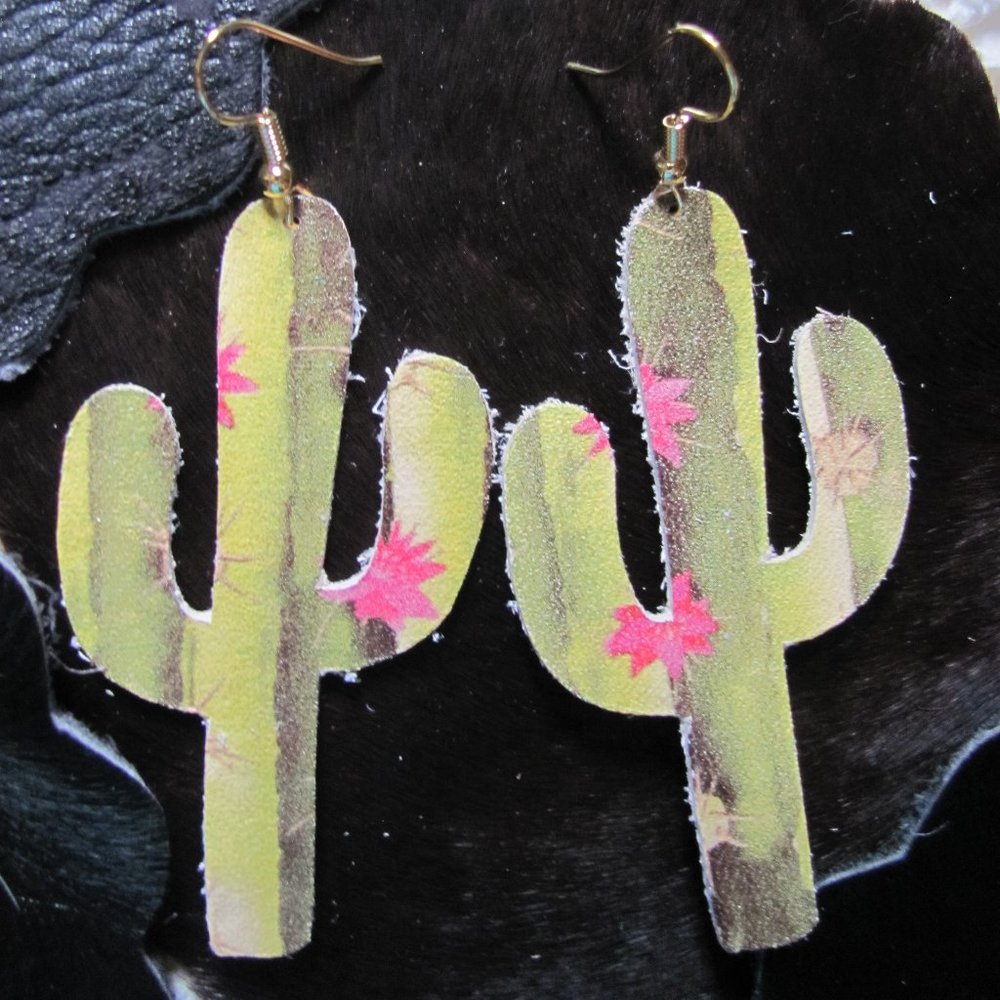 GENUINE LEATHER CACTUS EARRINGS BRAND NEW
